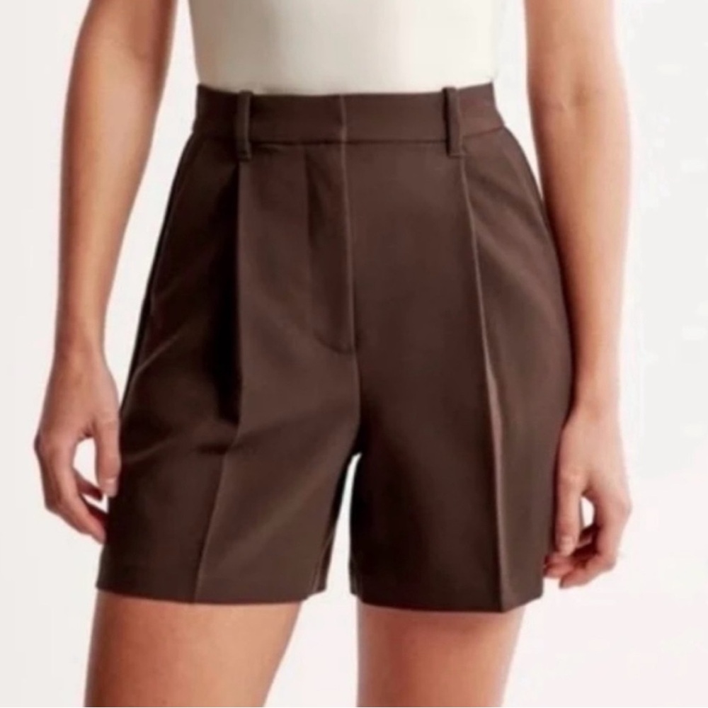 Abercrombie A&F Sloane brown Women's Shorts XS NWT look!
